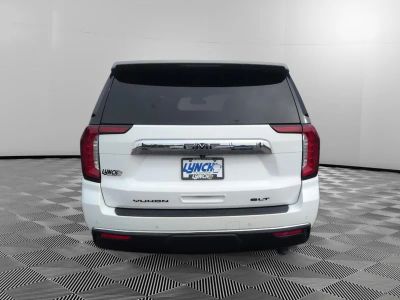2022 GMC Yukon — interior view