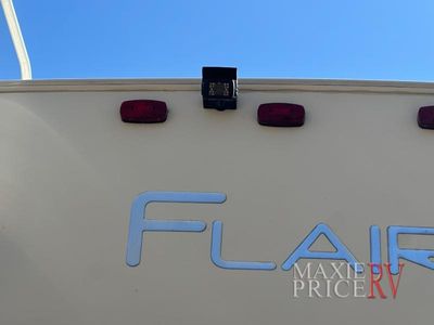 2019 Fleetwood Flair - Photo 8