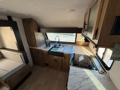 2025 Forest River RV Cherokee Grey Wolf - Photo 17