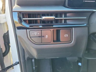 2026 Kia Sportage — photo 10 view