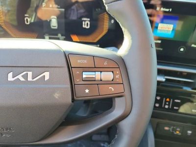 2026 Kia Sportage — photo 12 view