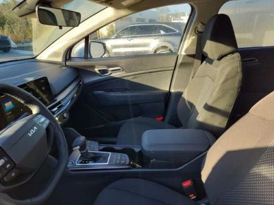 2026 Kia Sportage — photo 8 view