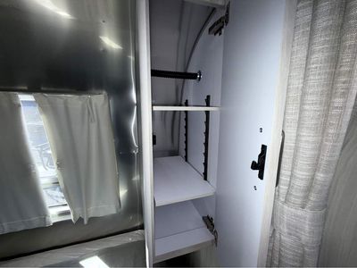 2026 Airstream International - Photo 25