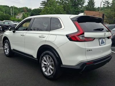 2023 Honda CR-V — interior view