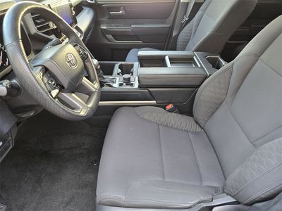 2023 Toyota Tundra - Photo 8