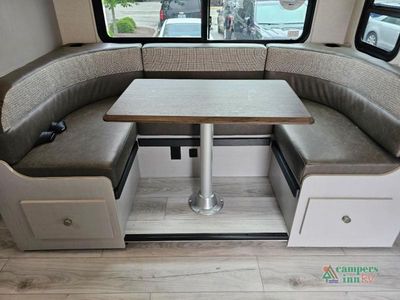 2026 Coachmen RV Freelander - Photo 37