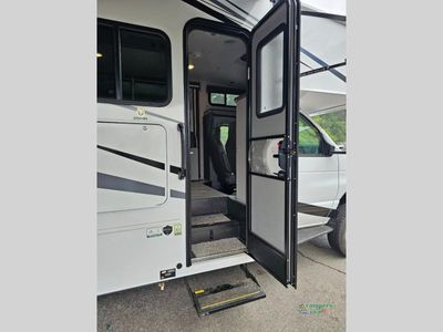 2026 Coachmen RV Freelander - Photo 9