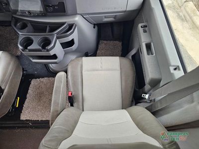2026 Coachmen RV Freelander - Photo 16