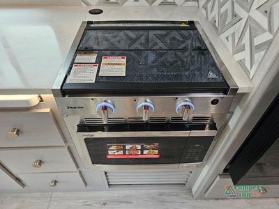 2026 Coachmen RV Freelander - Photo 26