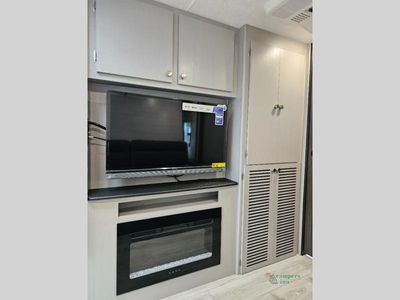 2026 Coachmen RV Freelander - Photo 47