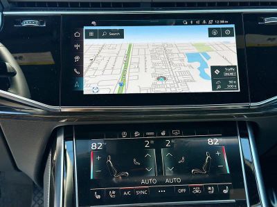 2026 Audi Q8 — photo 32 view