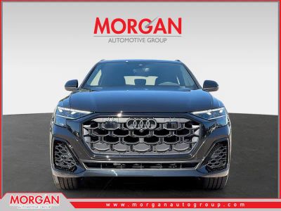 2026 Audi Q8 — photo 8 view