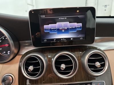 2016 Mercedes-Benz C-Class - Photo 12