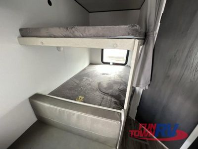 2025 Dutchmen RV Aspen Trail LE - Photo 35
