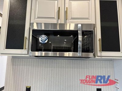 2026 Keystone RV Montana - Photo 18
