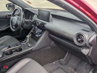 2024 Lexus IS - Photo 25
