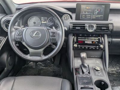 2024 Lexus IS - Photo 26