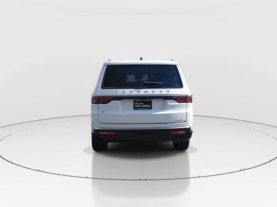 2024 Jeep Wagoneer L - Photo 6