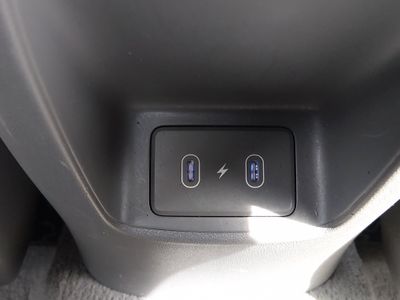 2024 Hyundai Elantra — photo 20 view