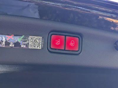 2026 Mercedes-Benz C-Class — photo 13 view