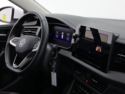 2025 Volkswagen Jetta - Photo 32