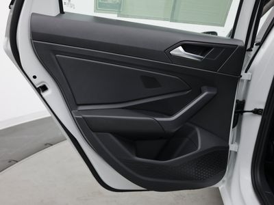 2025 Volkswagen Jetta - Photo 23