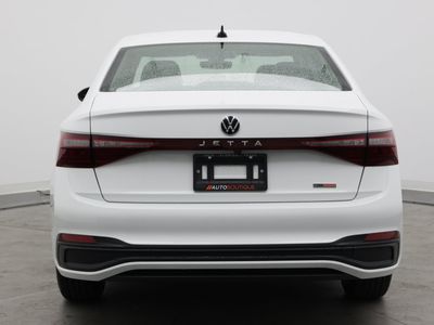 2025 Volkswagen Jetta - Photo 6