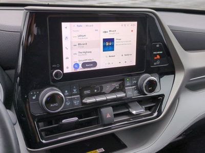 2023 Toyota Highlander - Photo 12