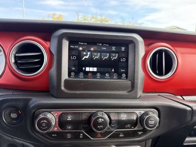 2021 Jeep Wrangler — photo 19 view