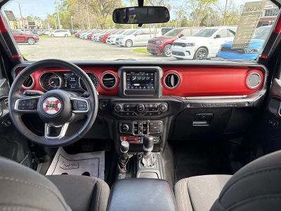 2021 Jeep Wrangler — photo 23 view