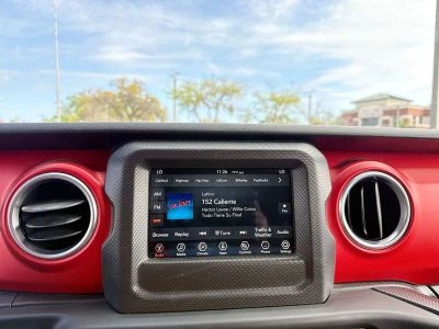 2021 Jeep Wrangler — photo 20 view