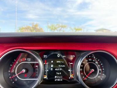 2021 Jeep Wrangler — photo 16 view