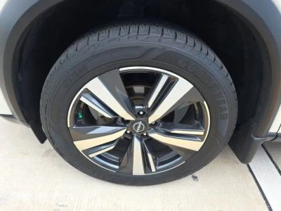 2023 Nissan Rogue — photo 10 view