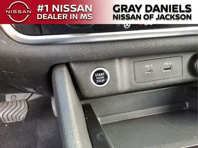 2021 Nissan Rogue - Photo 16