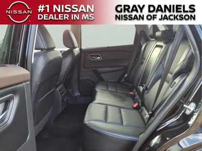 2021 Nissan Rogue - Photo 24