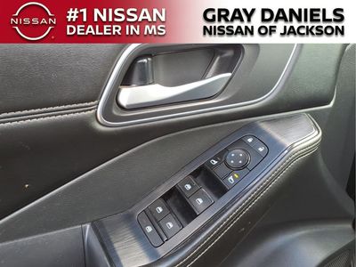 2021 Nissan Rogue - Photo 13