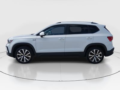 2024 Volkswagen Taos - Photo 4