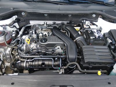 2024 Volkswagen Taos - Photo 9