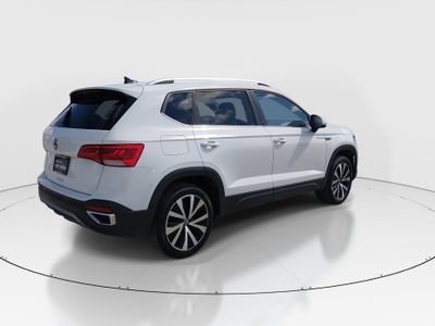 2024 Volkswagen Taos - Photo 7