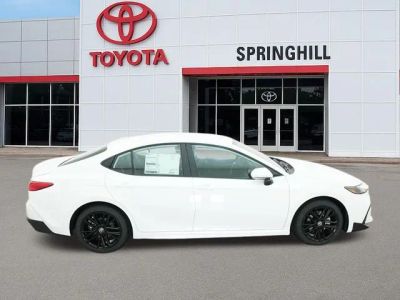 2026 Toyota Camry — photo 11 view