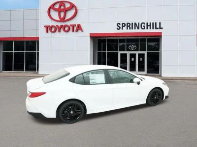 2026 Toyota Camry — photo 10 view