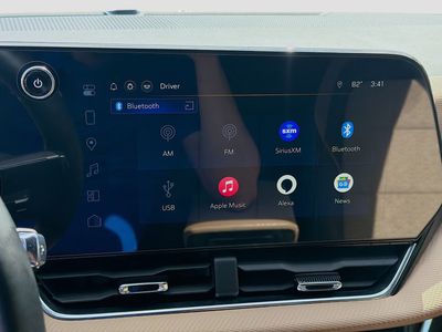 2025 Chevrolet Equinox - Photo 13