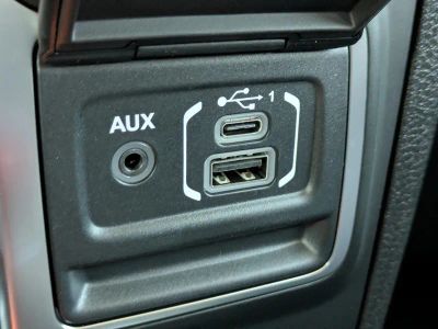 2026 Jeep Wrangler — photo 18 view