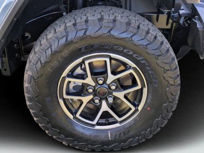 2026 Jeep Wrangler — photo 9 view