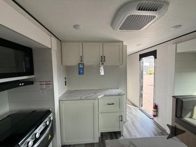2026 Jayco Jay Flight SLX - Photo 13