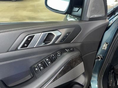 2024 BMW X5 — photo 18 view