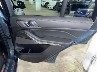 2024 BMW X5 — photo 11 view