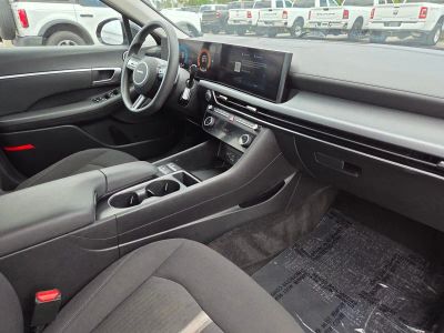 2024 Hyundai Sonata — photo 9 view
