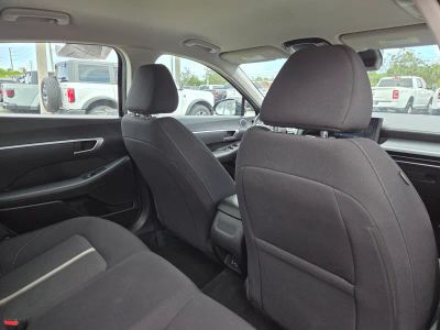 2024 Hyundai Sonata — photo 12 view