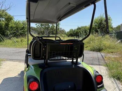 2025 Yamaha Golf Car Drive2 Concierge 4 Quietech EFI - Photo 4